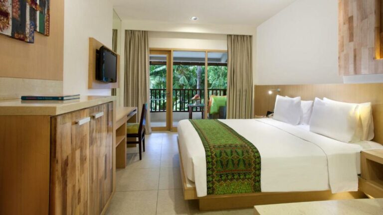 Holiday inn baruna bali4 768x432