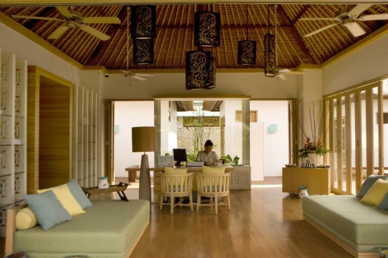 Holiday inn express bali10 768x512