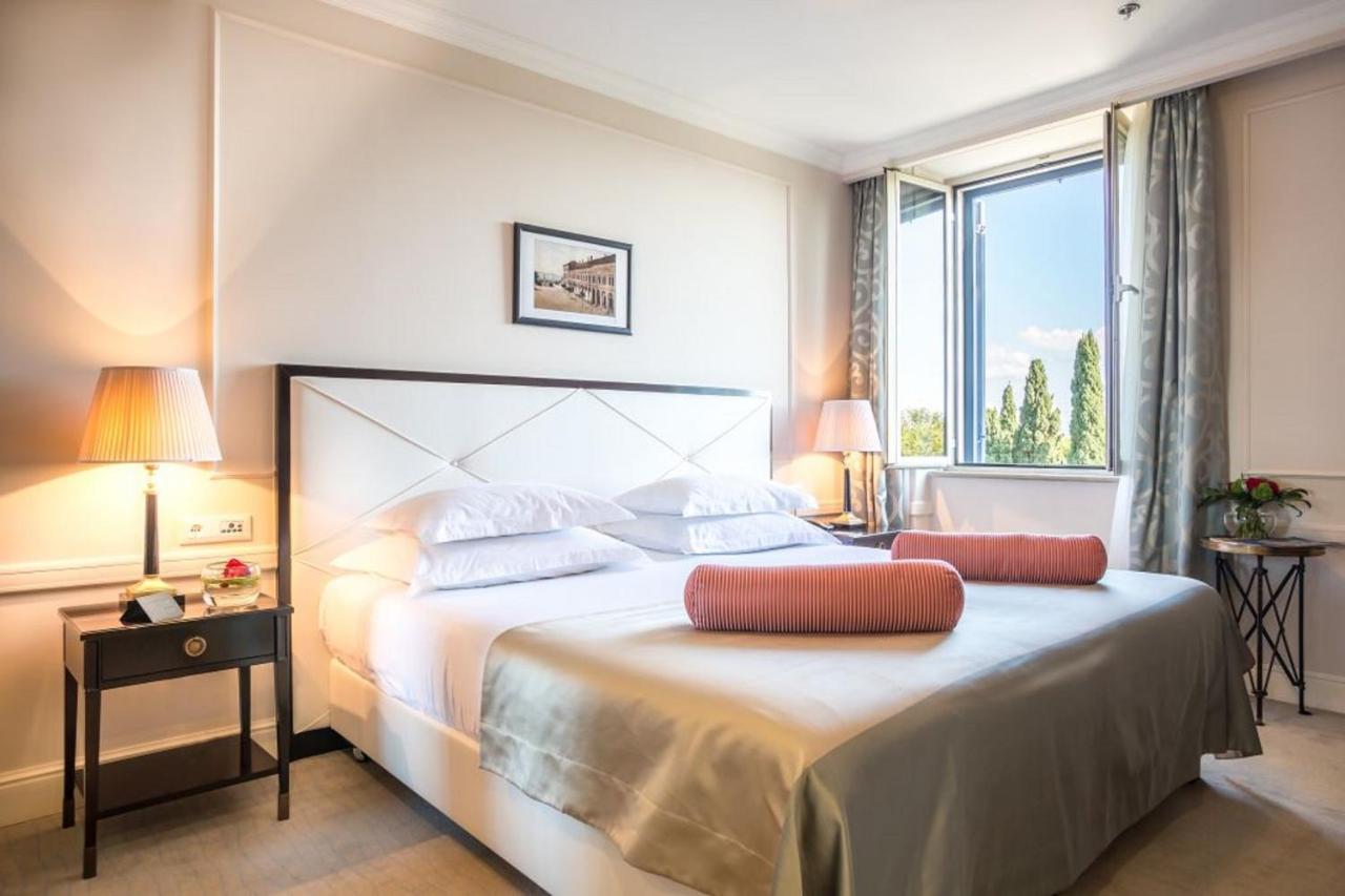 hotel park split beach hotel croatia 2