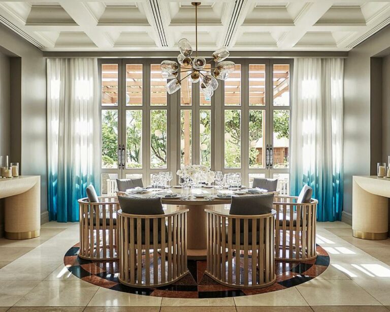 Hotl four hawai 2 768x614