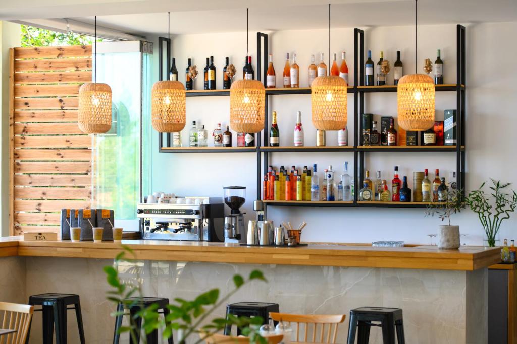 Eleals Boutique Hotel 4