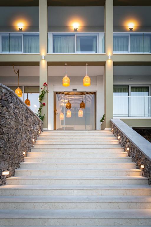 Eleals Boutique Hotel 9