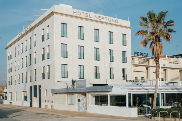 Hotel Neptuno Playa Spa VALENCIA1 768x512