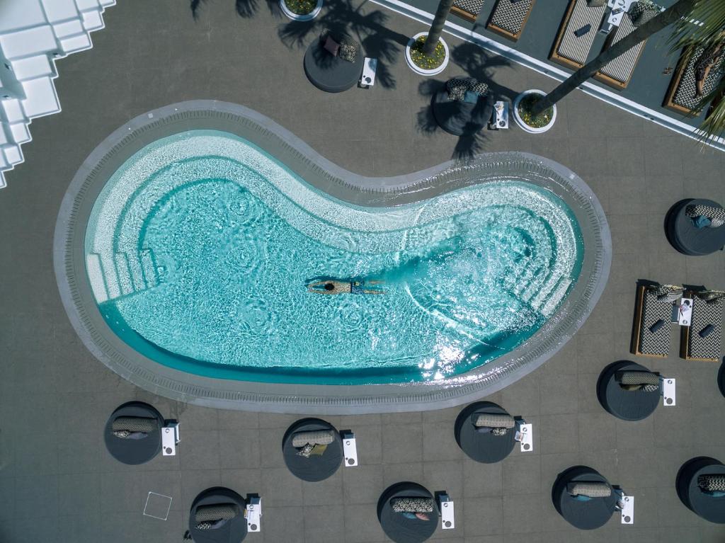 MYKONOS BLANC PREFFERED AND RESORTS 7