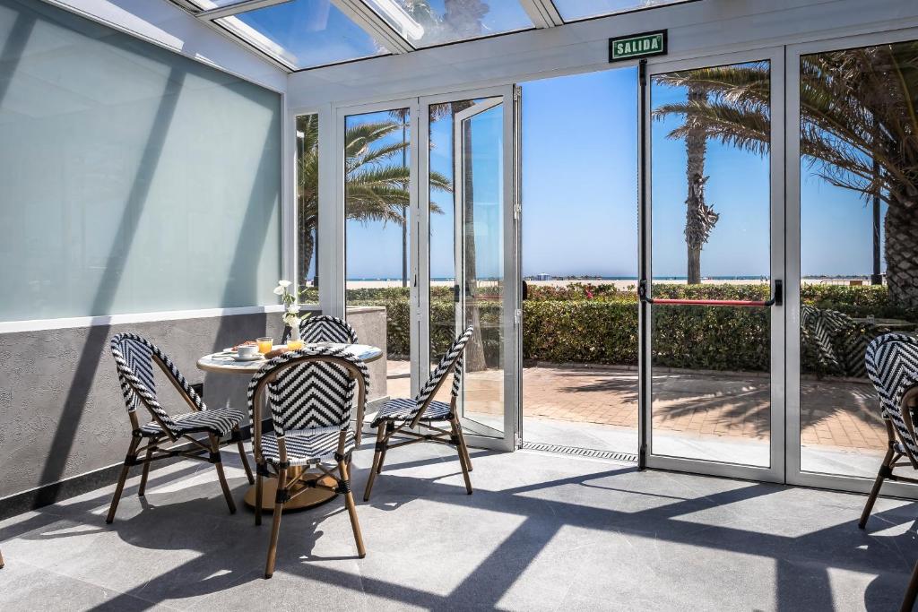 PAMPHYLIA HOTEL VALENCIA3