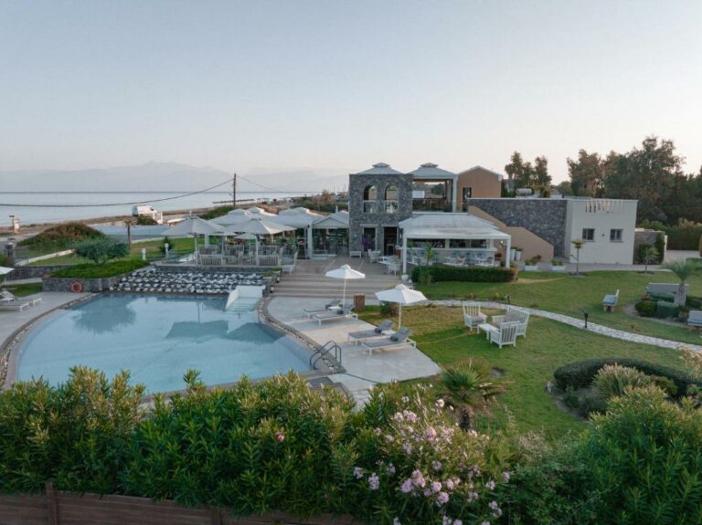 Restia Suites Exclusive Resort Adults Only 10 768x575