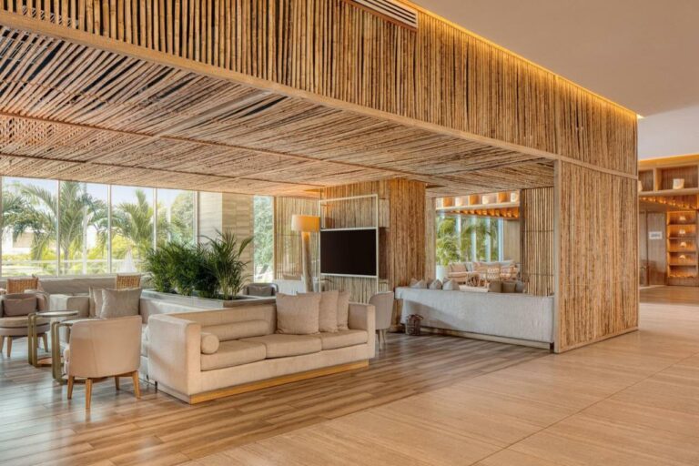 Santa Marta Marriott Resort Playa Dormida5 768x512