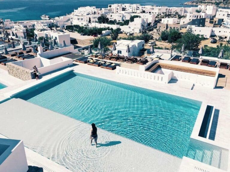 The George Hotel Mykonos 1 768x575