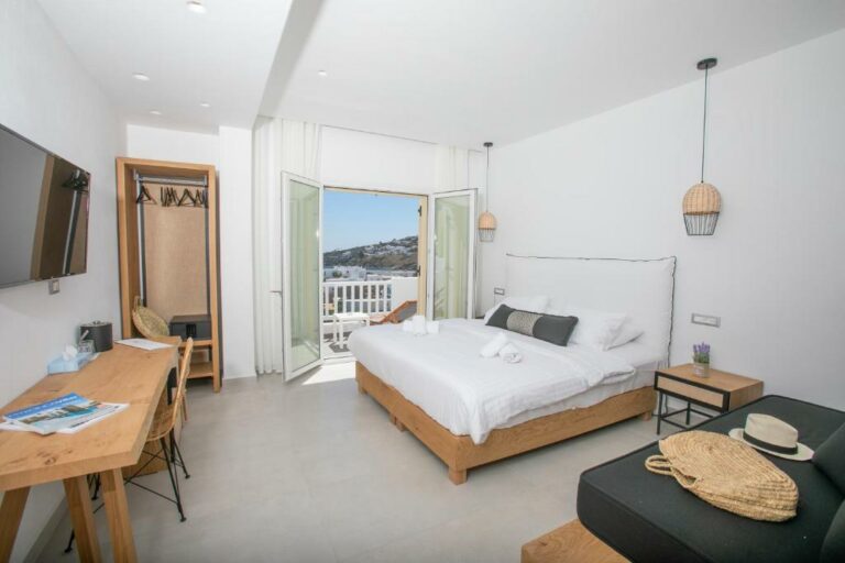 The George Hotel Mykonos 5 768x512