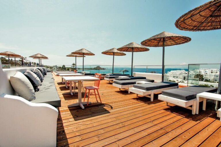 The George Hotel Mykonos 8 768x512