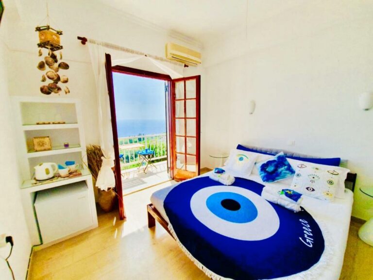 Thomas Art Hotel 3 768x577