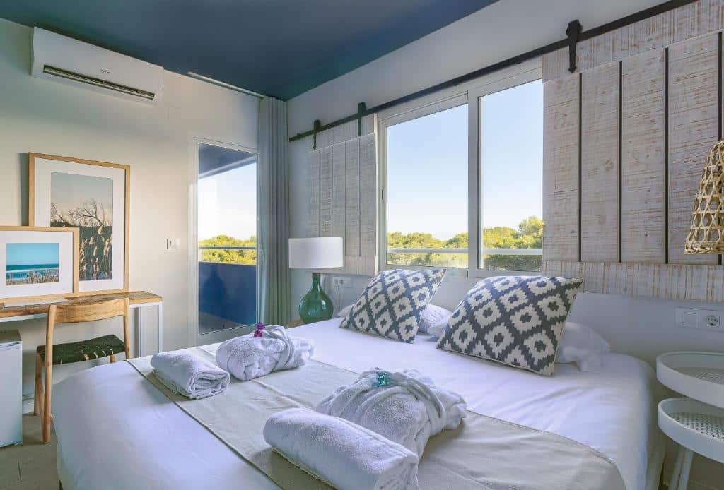 YOU CO. Saler Beach Boutique VALENCIA0