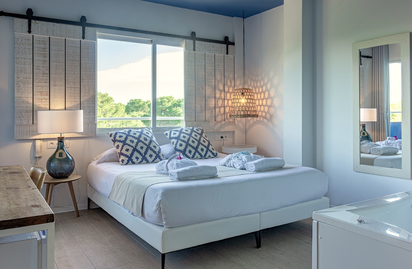 YOU CO. Saler Beach Boutique VALENCIA6