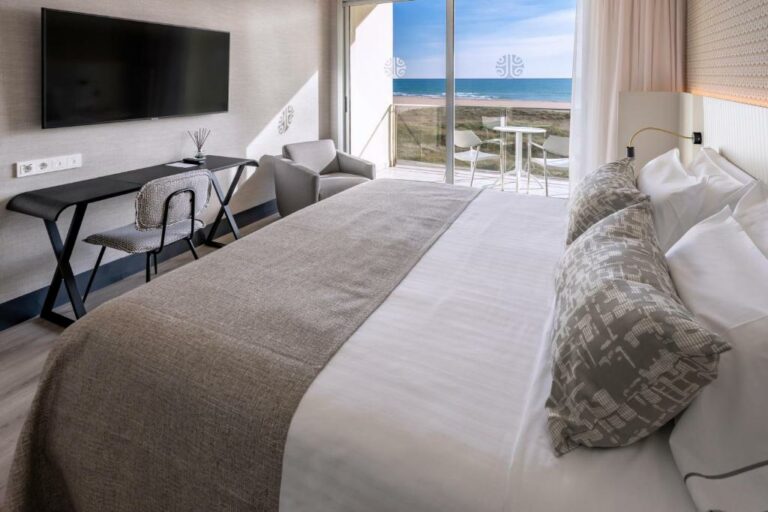bel air barcelona beach hotel2 768x512