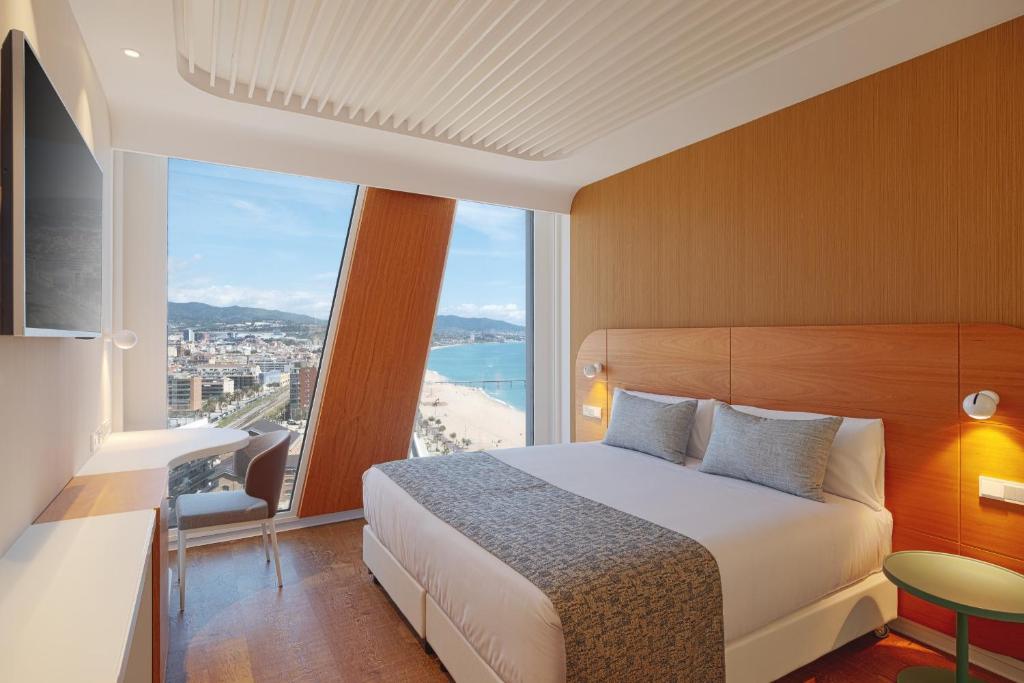 marina badalona beach hotel barcelona2
