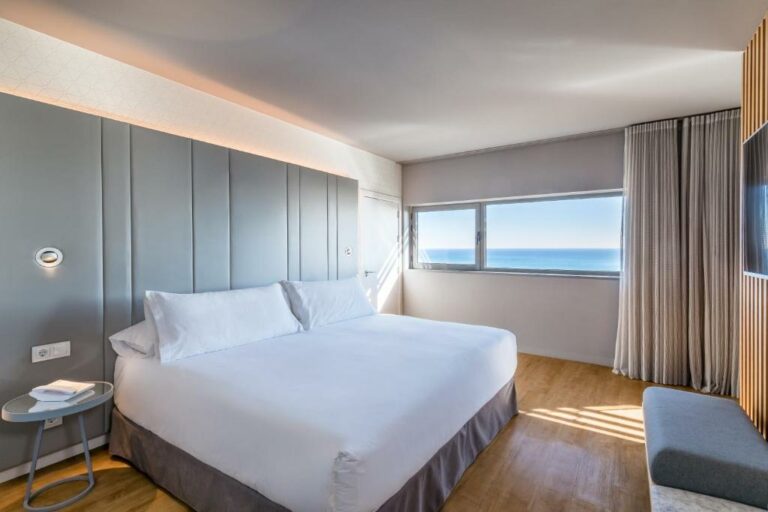 occidental atenea barcelona beach hotel10 768x512