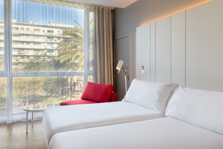occidental atenea barcelona beach hotel2 768x512