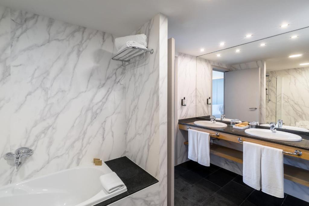 occidental atenea barcelona beach hotel3