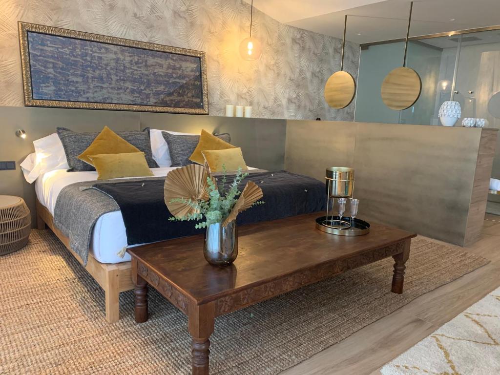 playa grande barcelona beach hotel7