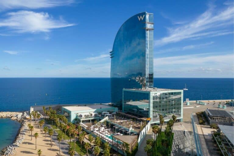 w barcelona beach luxury hotel.2 768x512