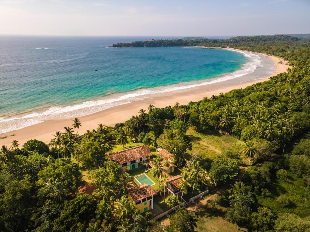 the last house beach hotel sri lanka